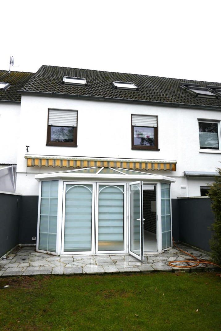 Reihenhaus in Dietzenbach - Aufnahme 2 von 5
