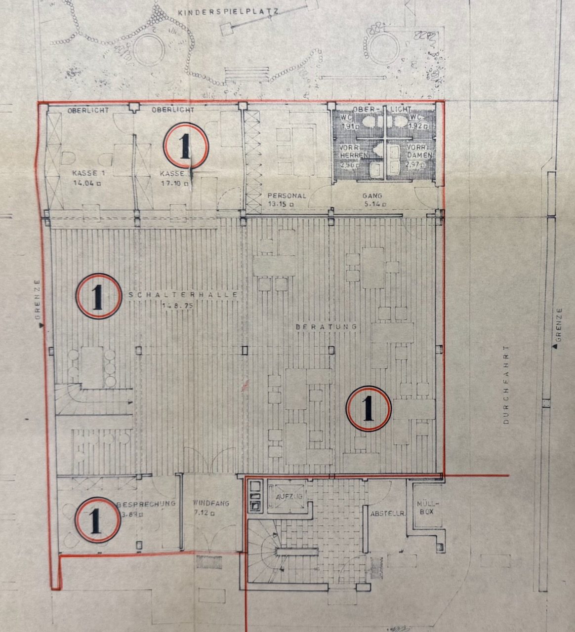 Gewerbeeinheit (z.B. Laden, Büro), Kfz-Stellplatz (Tiefgarage), sonstiges Teileigentum (z.B. Keller, Hobbyraum), Teileigentum eines Wohn- und Geschäftshauses; 3 Einheiten in Augsburg - Aufnahme 2 von 4