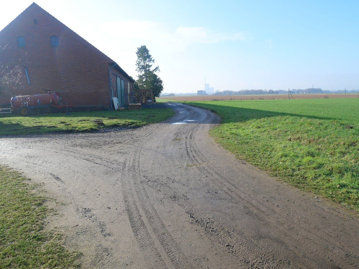 Unbebautes Grundstück im Landschaftsschutzgebiet in Petershagen - Aufnahme 2 von 5