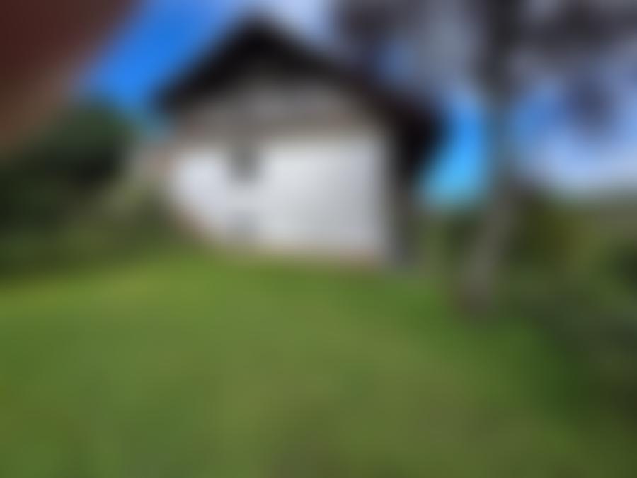 Wohn-/Geschäftshaus in Steinwiesen - Aufnahme 2 von 5