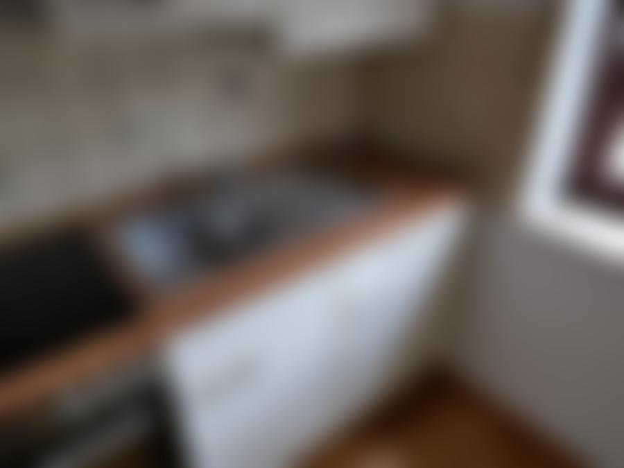 Einfamilien-/Zweifamilienhaus in Petersberg - Aufnahme 2 von 8