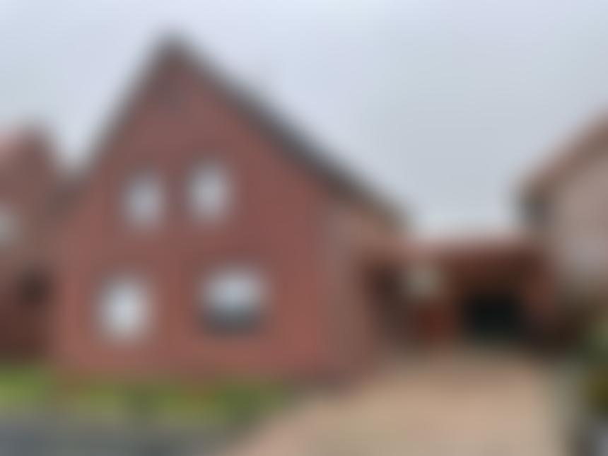 Garage, Einfamilienhaus, Anbau und Nebengebäude in 52525 ;Heinsberg;Waldfeucht — Zwangsversteigerung am Amtsgericht Heinsberg - Aufnahme 2 von 4