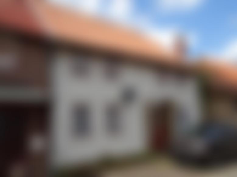 Einfamilienhaus in 37574 Einbeck — Zwangsversteigerung am Amtsgericht Einbeck - Aufnahme 2 von 10