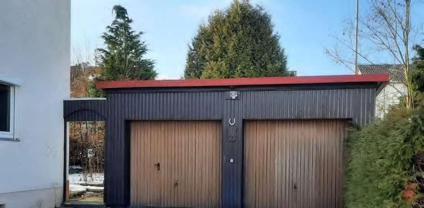 Einfamilienhaus, mit Doppelgarage in Waldkapel - Aufnahme 2 von 10